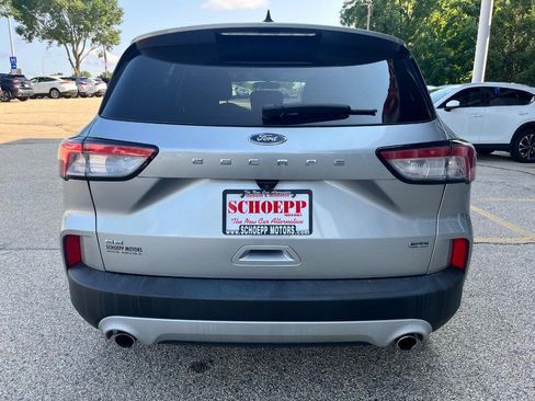 Used 2022 Ford Escape SE w/ Cold Weather Package FWD image 6