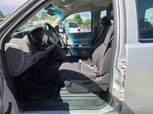 Used 2012 GMC Sierra 2500 W/T AWD/4WD image 9