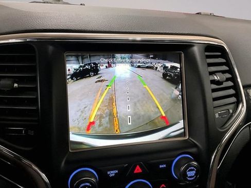 Used 2017 Jeep Grand Cherokee Limited 75th Anniversary AWD/4WD image 21