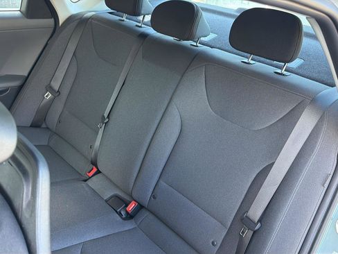 Used 2025 Kia K4 FWD image 29