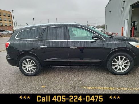 Used 2017 Buick Enclave Leather image 11