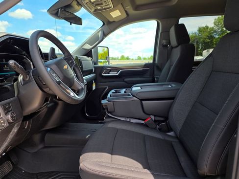 New 2026 Chevrolet Silverado 2500 LT AWD/4WD image 12