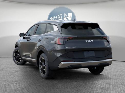 New 2026 Kia Sportage EX image 4
