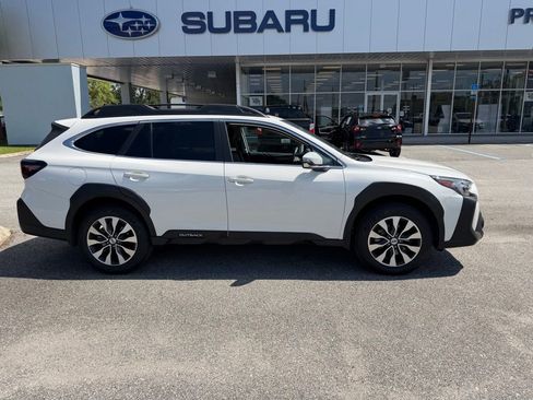 Used 2024 Subaru Outback Limited AWD/4WD image 1