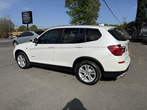 Used 2017 BMW X3 xDrive35i image 7