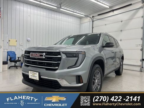 Used 2025 GMC Acadia Elevation AWD/4WD image 5