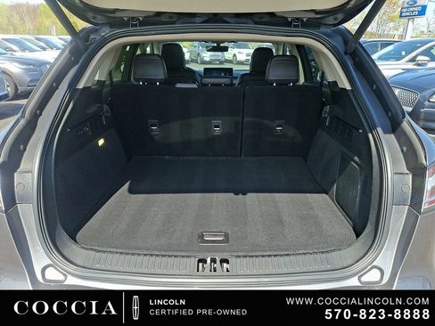 Certified 2023 Lincoln Nautilus AWD image 28