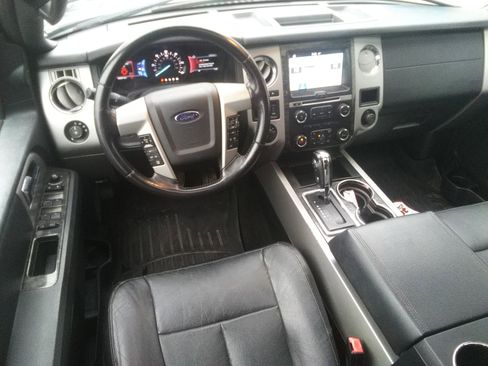 Used 2016 Ford Expedition Limited w/ Equipment Group 301A image 13
