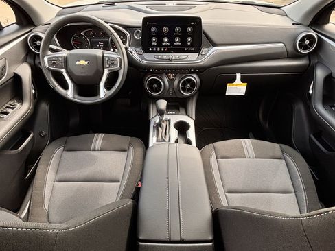 New 2026 Chevrolet Blazer LT w/ Convenience Package FWD image 7