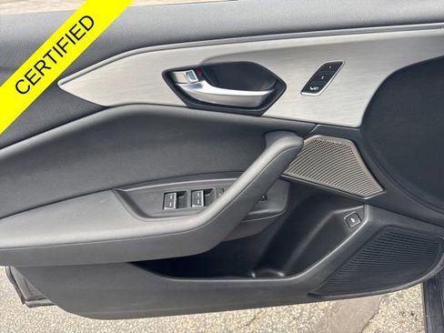 Used 2023 Acura TLX w/ Technology Package FWD image 9