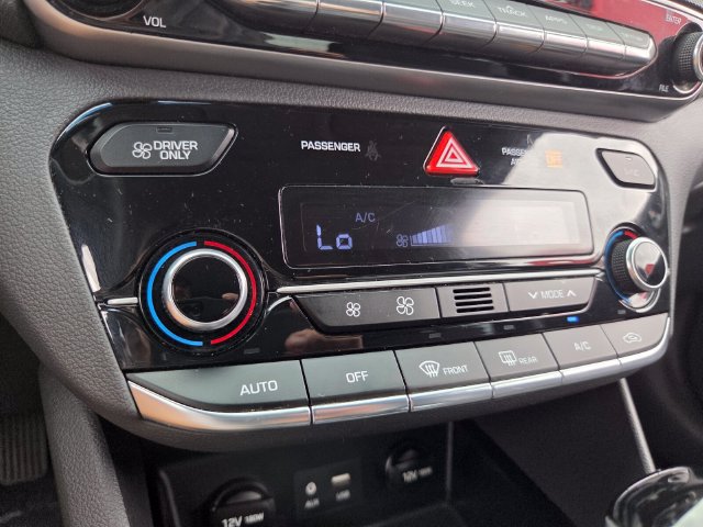Used 2019 Hyundai Ioniq Blue FWD image 25