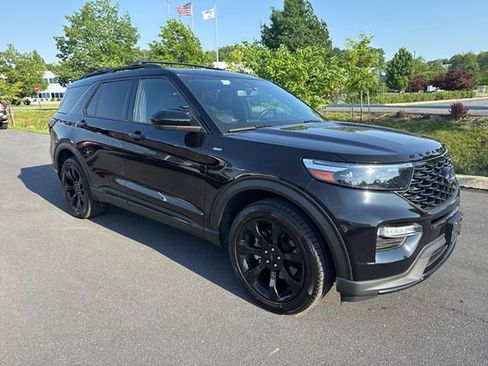 Used 2022 Ford Explorer ST-Line w/ Class IV Trailer Tow Package AWD/4WD image 7