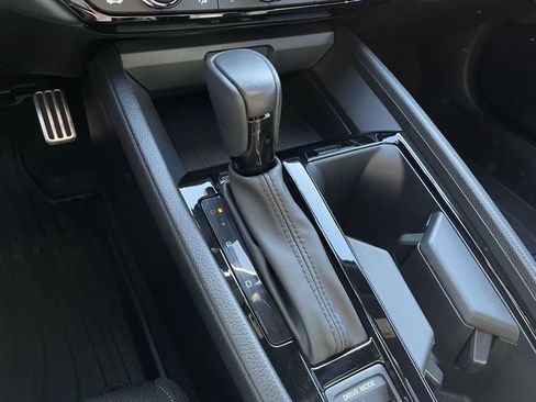 Used 2023 Honda Accord Sport image 19