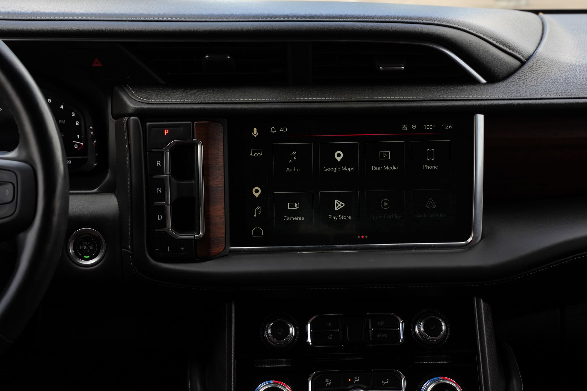 Used 2024 GMC Yukon Denali Ultimate AWD/4WD image 13