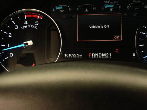 Used 2017 Ford F250 Lariat w/ Lariat Value Package AWD/4WD image 22