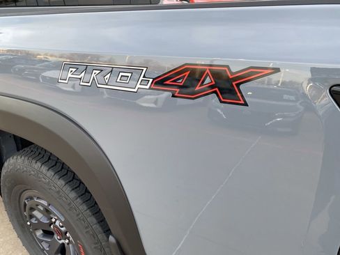 New 2026 Nissan Frontier PRO-4X w/ Pro Premium Package AWD/4WD image 10