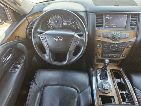 Used 2014 INFINITI QX80 w/ Theater Package image 27