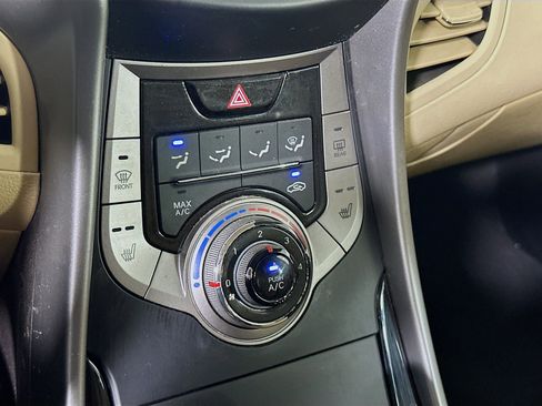 Used 2013 Hyundai Elantra GLS w/ Preferred Pkg image 21