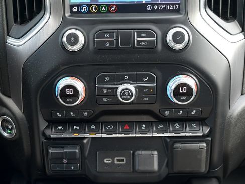 Used 2020 GMC Sierra 1500 Denali w/ Denali Ultimate Package AWD/4WD image 53