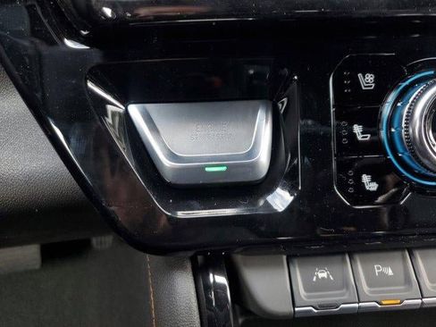 New 2026 GMC Sierra 1500 AT4 w/ Technology Package image 28