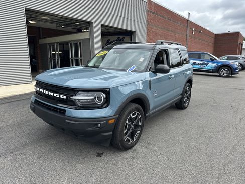 Used 2022 Ford Bronco Sport Outer Banks image 11