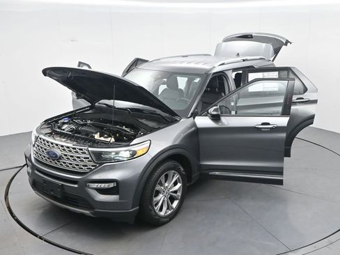 Used 2023 Ford Explorer Limited image 43