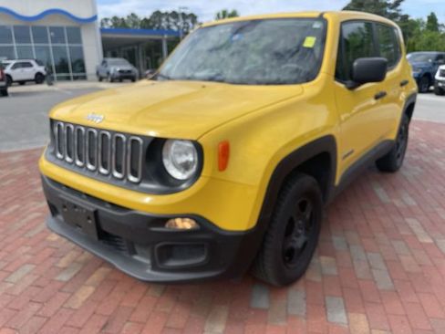 Used 2018 Jeep Renegade Sport w/ Power & Air Group image 1
