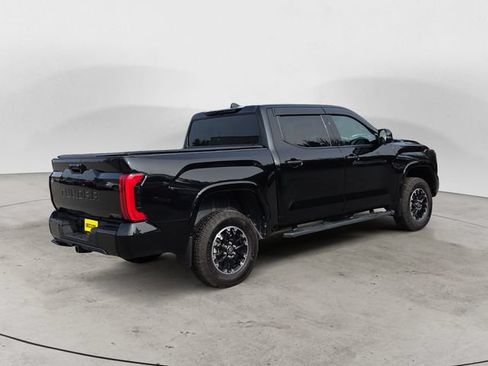 Used 2025 Toyota Tundra SR5 AWD/4WD image 5