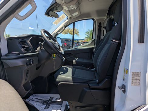 Used 2025 Ford Transit 250 Low Roof w/ Exterior Upgrade Package RWD image 15