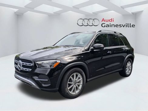 Used 2024 Mercedes-Benz GLE 450 4MATIC image 2