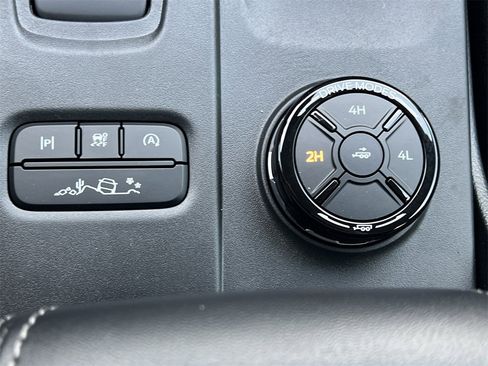 New 2025 Ford Ranger XLT image 8