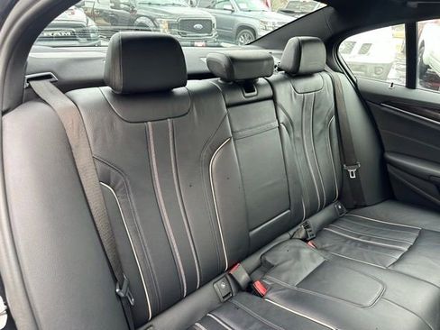 Used 2018 BMW 540i xDrive image 28