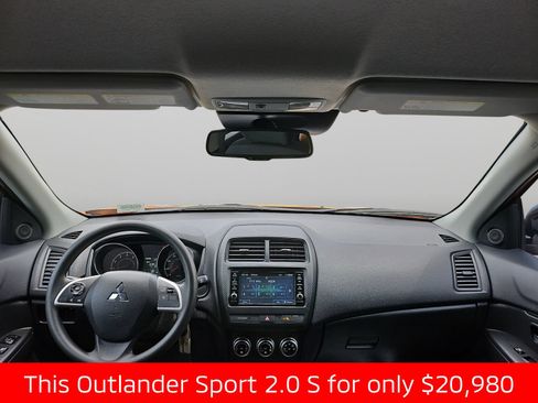 Used 2025 Mitsubishi Outlander Sport AWD image 39