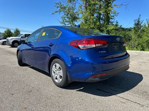 Used 2018 Kia Forte LX FWD image 7