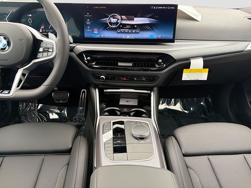 New 2026 BMW 330i Sedan w/ M Sport Package RWD image 19