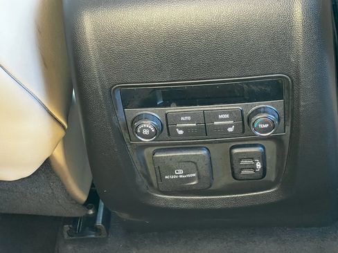 Used 2018 Buick Enclave Premium w/ Trailering Package image 24