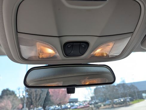 Used 2019 Jeep Cherokee Latitude w/ Popular Appearance Group image 24