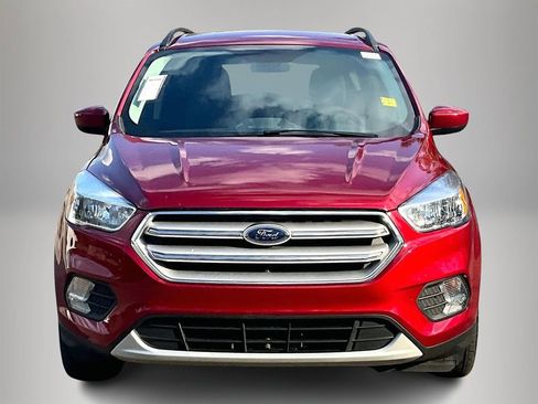 Used 2018 Ford Escape SE w/ SE Sync 3 Package image 4