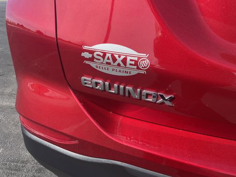 Used 2022 Chevrolet Equinox LT image 28