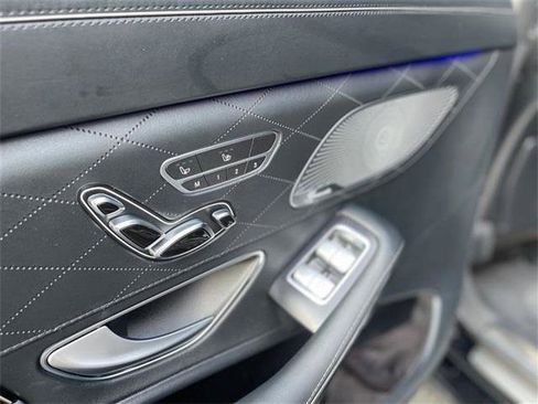 Used 2017 Mercedes-Benz Maybach S 550 4MATIC image 18