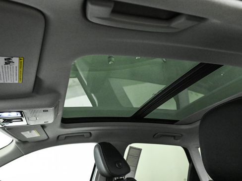 New 2026 Audi Q3 quattro 2.0T AWD/4WD image 17