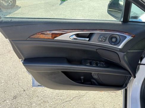 Used 2020 Lincoln MKZ Reserve w/ Elements Package image 17