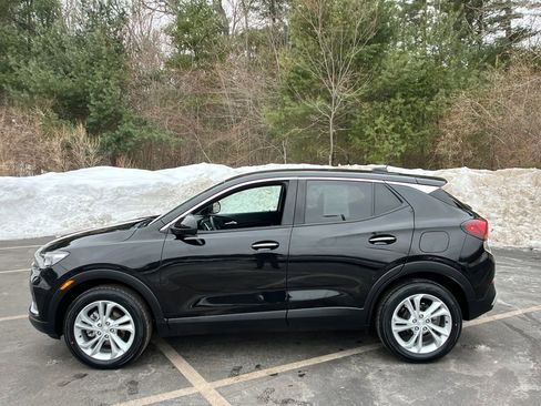 Used 2023 Buick Encore GX Preferred w/ Cold Weather Comfort Package image 2