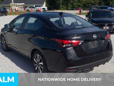 Used 2024 Nissan Versa SV FWD image 4