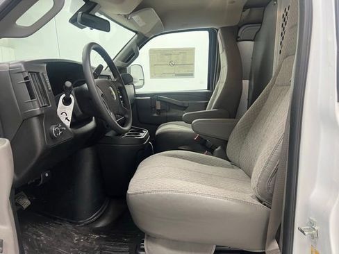 New 2026 Chevrolet Express 2500 Extended w/ Driver Convenience Package RWD image 6