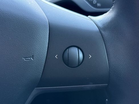 Used 2020 Tesla Model 3 Performance image 29