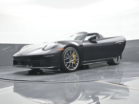 Certified 2026 Porsche 911 Targa 4S AWD/4WD image 27