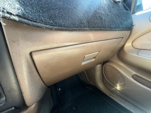 Used 2004 Toyota Tacoma 4x4 Xtracab V6 image 19