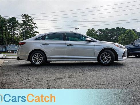 Used 2019 Hyundai Sonata SE w/ Cargo Package FWD image 5