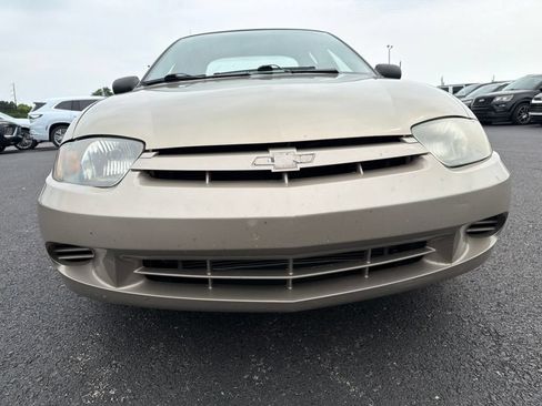 Used 2004 Chevrolet Cavalier Sedan w/ Preferred Equipment Group FWD image 14
